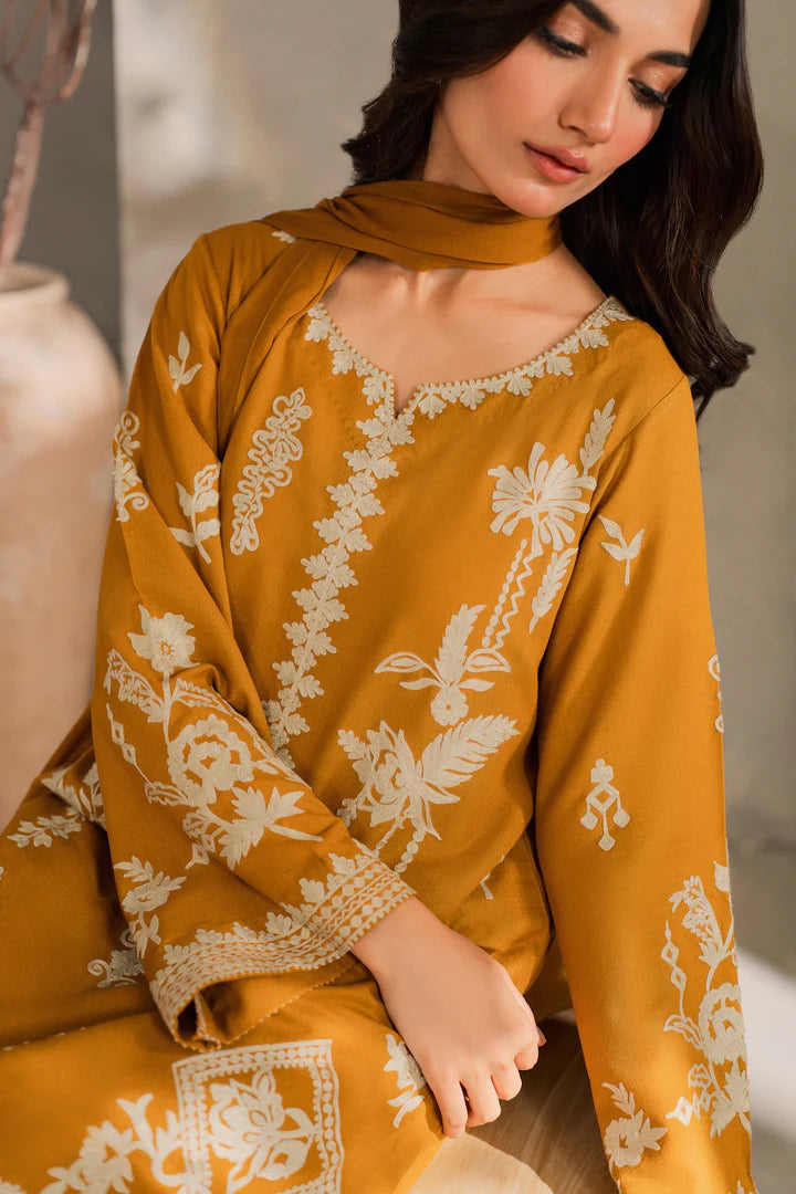 Musturd Embroidery 2pcs